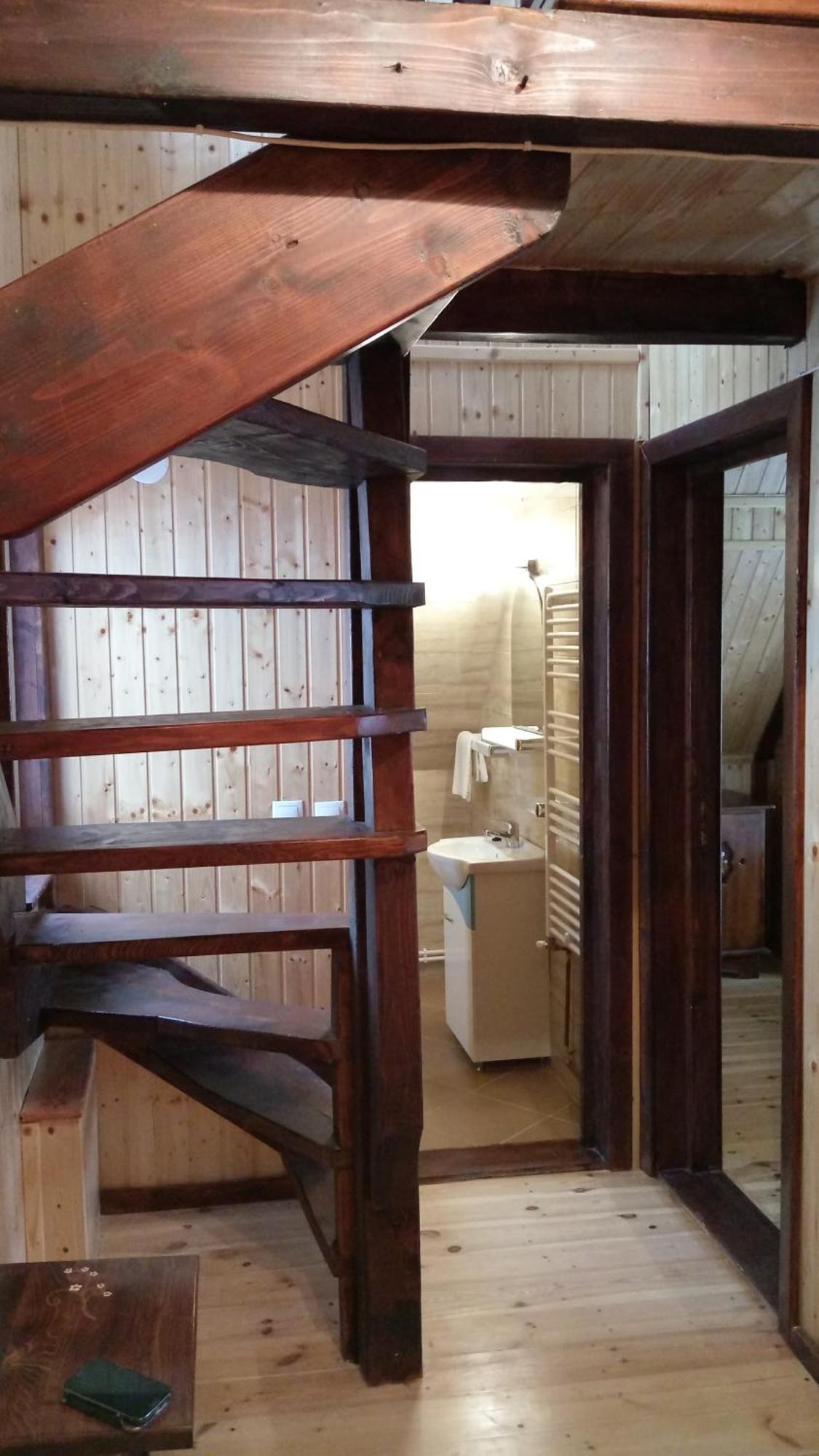 Casa Caprioara Villa Fundata Bagian luar foto